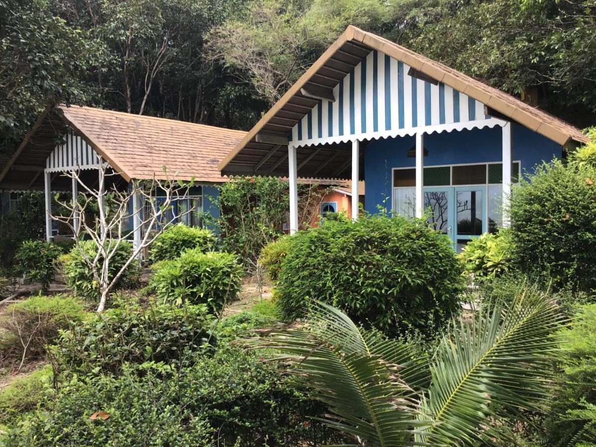 Heaven Beach Resort & Art Koh Phayam Dış mekan fotoğraf