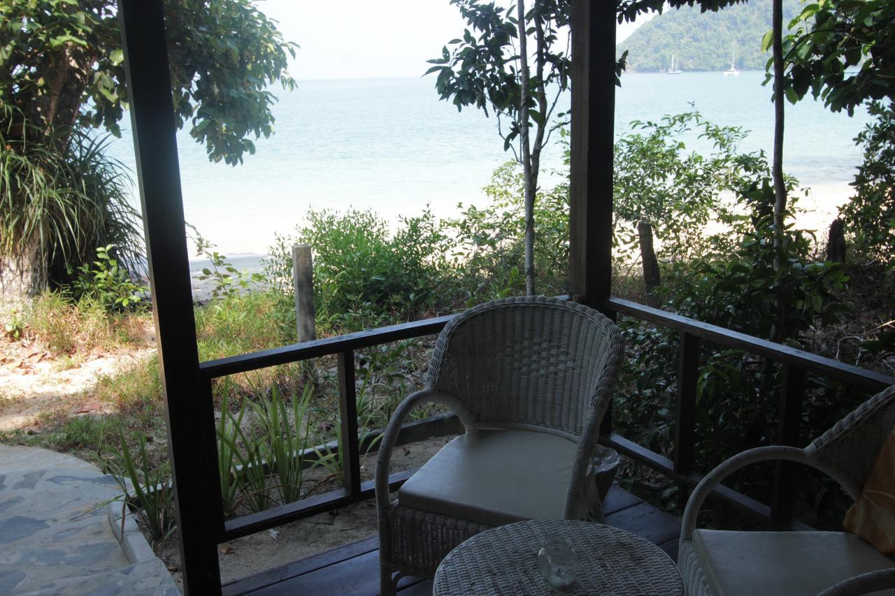 Heaven Beach Resort & Art Koh Phayam Dış mekan fotoğraf