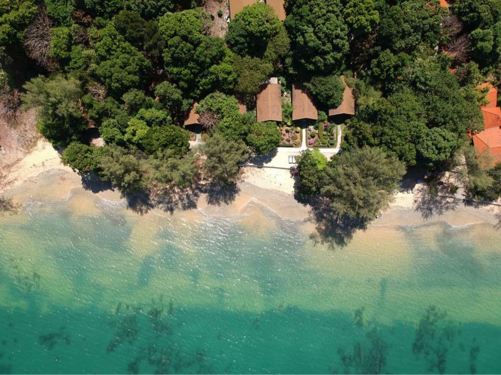 Heaven Beach Resort & Art Koh Phayam Dış mekan fotoğraf