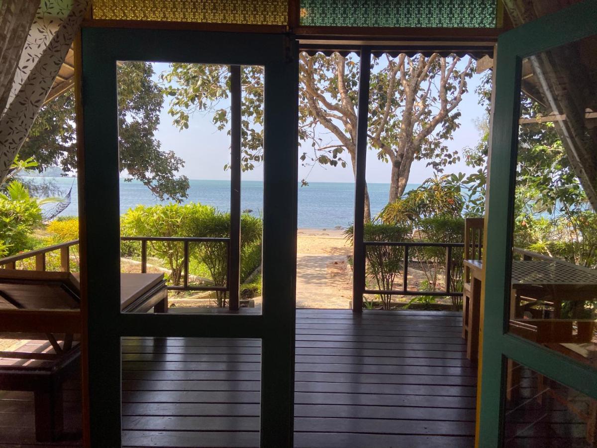Heaven Beach Resort & Art Koh Phayam Dış mekan fotoğraf