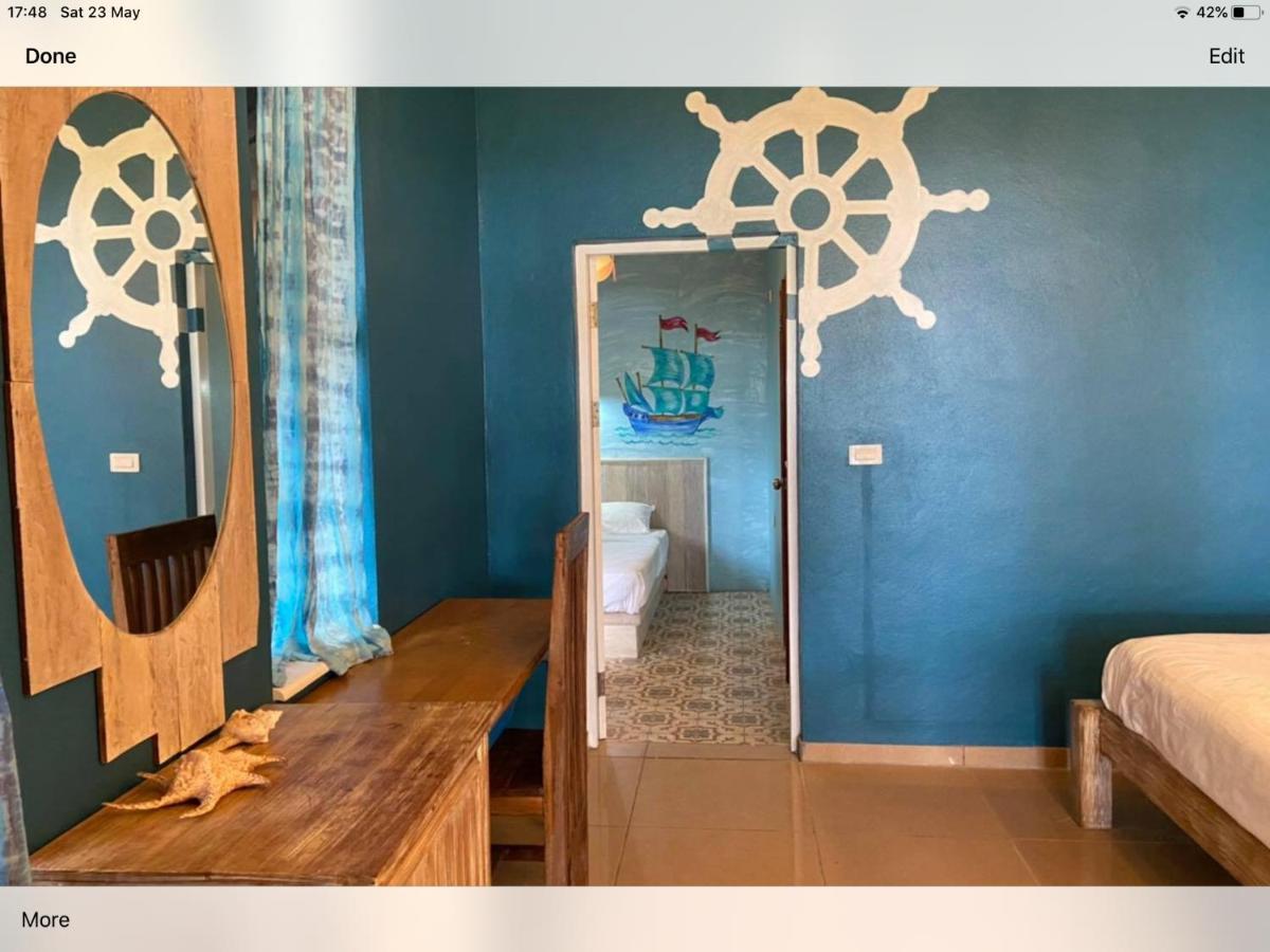 Heaven Beach Resort & Art Koh Phayam Dış mekan fotoğraf